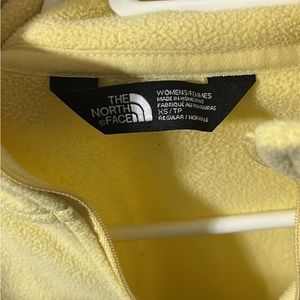 North Face Fleece Quarter Zip